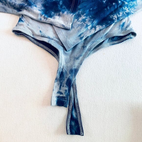 NWT ASTR the Label tie dye bodysuit Womens Extra Small blue long sleeve bodycon - Picture 5 of 8